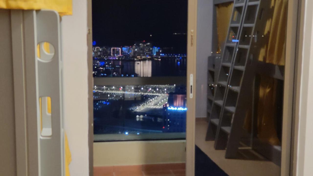 نزل دبيفي Pirates Bay المظهر الخارجي الصورة
